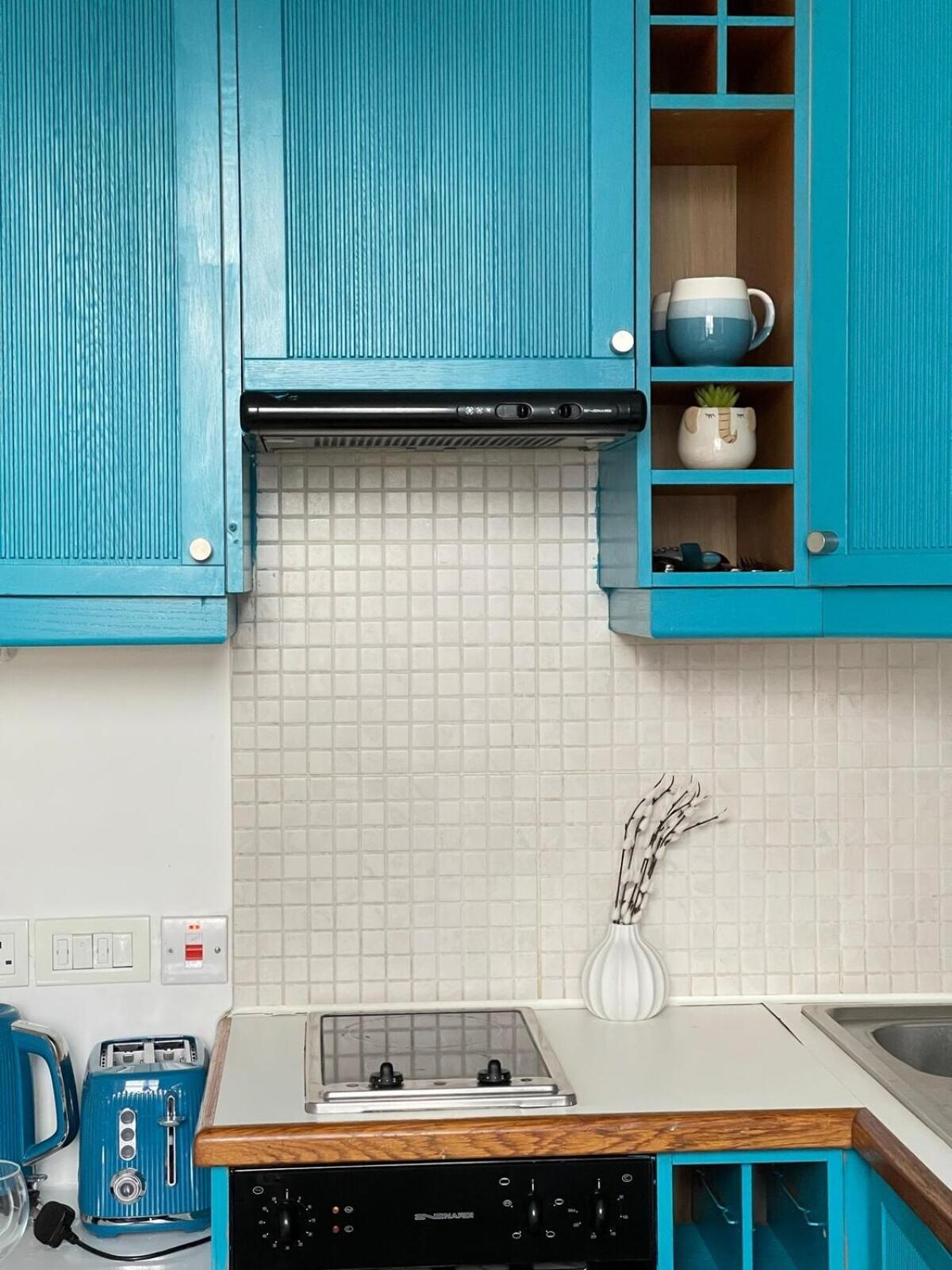 Portobello Road Artistic Studios 'Budget' London Bilik gambar