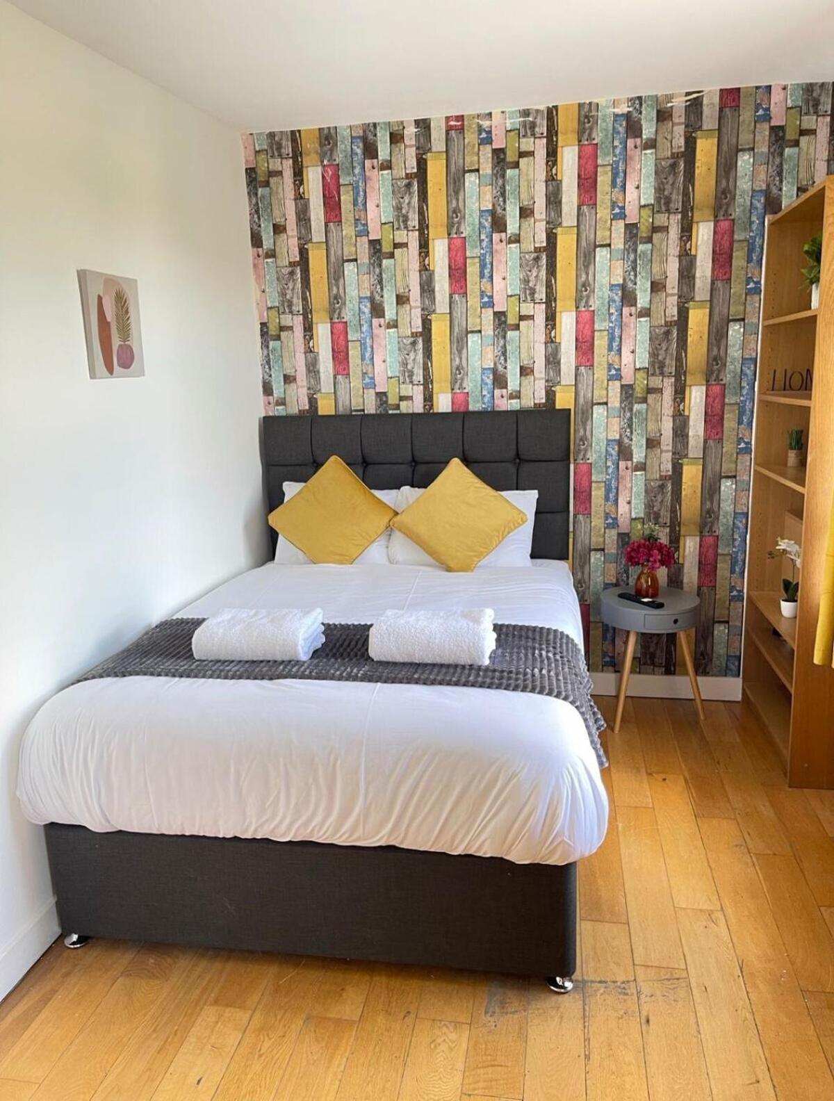 Portobello Road Artistic Studios 'Budget' London Bilik gambar
